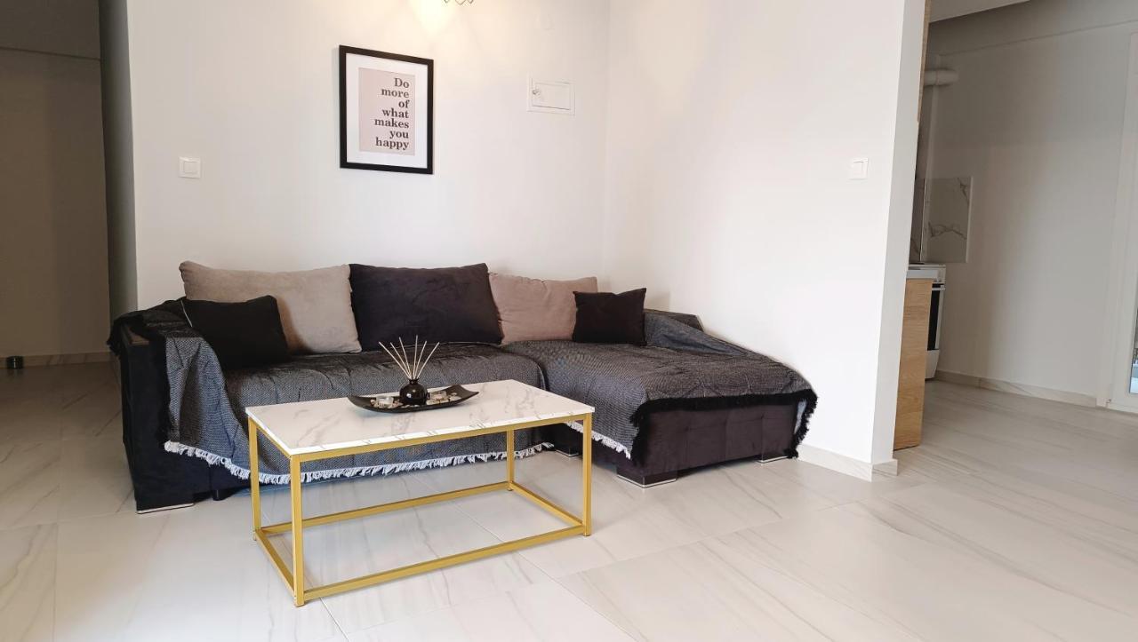 Comfort Corner 75M2 100Mbs Thessaloniki Exterior photo